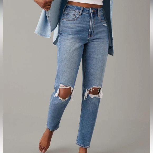 American Eagle Mom Comfort Stretch Relaxed Fit Jeans Sz 4R Distressed - Picture 1 of 8
